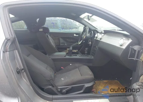 2006 Ford Mustang V6 from USA, damaged, VIN 1ZVFT80N665127615